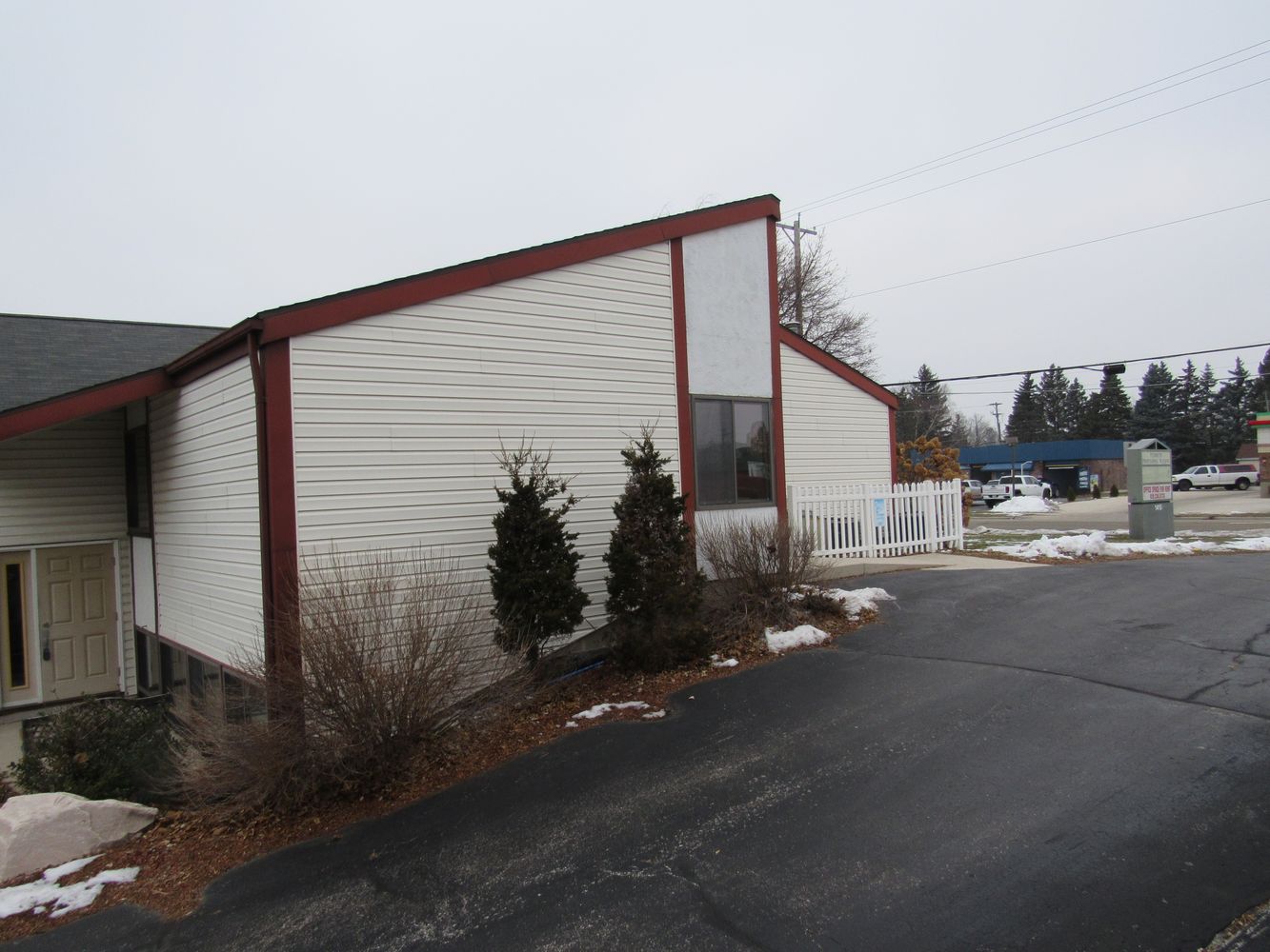 1415 Eastern Ave, Plymouth, WI 53073